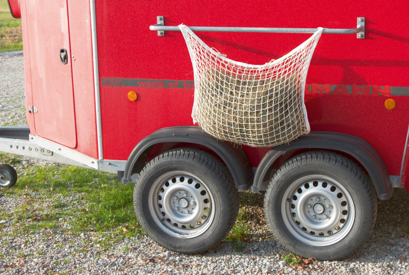 Filet à foin mailles 3X3cm blanc