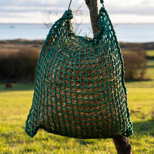 Sac filet foin  Maille 35  vert diam5mm renfort 8mm ( sur commande 5 à 10 jours de délais)
